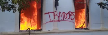 "Nos cagan a tiros": Intensas protestas en Chubut tras aprobación de proyecto que respalda avance de megaminería