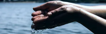 Iniciativa popular de norma "Por el Agua, los Derechos de la Naturaleza y los Glaciares" consiguió las 15 mil firmas necesarias para discutirse en la Convención