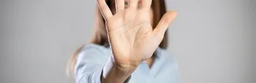 Vulneración de consentimiento como violencia de género: Casi un 91% reconoció haber expresado un límite y que otra persona no lo respetó