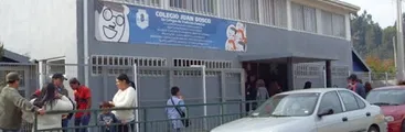 Preparan acciones legales tras masivos despidos en Colegio Juan Bosco de San Pedro