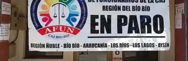 Trabajadores/as de la Corporación Asistencia Judicial Biobío en paro no descartan suspender turnos éticos ante intransigencia de la dirección nacional