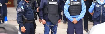 Detienen al derechista expresidente de Honduras Juan Orlando Hernández acusado de narcotráfico
