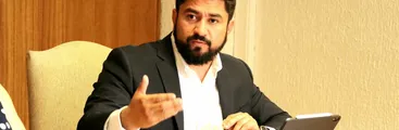 Contraloría reveló improcedentes pagos de horas extras en municipio de Talcahuano que complican al alcalde Henry Campos
