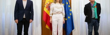 Gobierno y sindicatos acuerdan salario mínimo de mil euros en España
