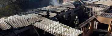 Emblemática escuela de San Javier resultó destruida por incendio