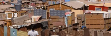 Emergencia por déficit habitacional en Chile: Más de 81 mil familias viven en campamentos tras inicio de la pandemia