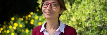 Sofía Valenzuela, propulsora de la modificación genética de árboles en la región, es nombrada Seremi de Ciencias