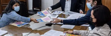 Colectivos de DDHH entregan propuestas en el Ministerio del Interior buscando revertir vulneraciones a la niñez migrante en Chile