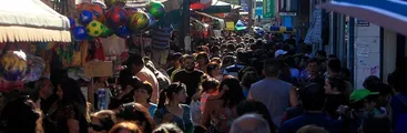 Gobierno decide aumentar dote policial en barrio Meiggs para combatir mafias ambulantes y bandas de narcotráfico