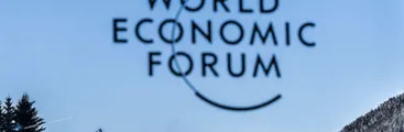 Elites políticas y empresariales se reúnen en Foro Económico Mundial en Davos mientras proliferan la extrema pobreza y los multimillonarios