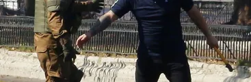 Caso Francisca Sandoval: Carabineros sumariados por diálogo con sujeto armado en barrio Meiggs fueron sobreseídos