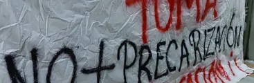 Estudiantes de la U de Concepción simulan tomas de facultades exigiendo mejoras estructurales en sus dependencias