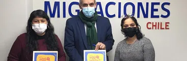 Entregan propuestas sobre niñez migrante a director de Migraciones