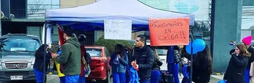 Trabajadores/as cumplen cuatro días en huelga por mejores condiciones laborales en clínica Intermédica División Diálisis en Talca