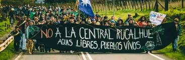 Especial Gráfico| ¡No a la Central Rucalhue!: Marcha en defensa del río Biobío y contra los proyectos hidroeléctricos