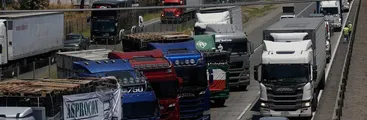 ¿Ley pareja? Sin represión ni detenidos Gobierno invocó Ley de Seguridad Interior del Estado ante cortes de ruta de camioneros