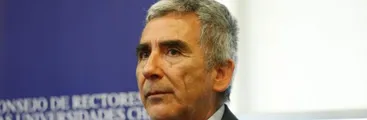 Carlos Peña: El último intelectual orgánico de los noventa
