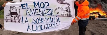 Tras incumplimiento de estudio comprometido por el MOP: Pescadores de Boca Sur se toman faenas del Puente Industrial