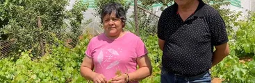 Familia Silva Riffo de Tomé: virtudes de la agroecología y peligros de estar rodeada de plantaciones forestales