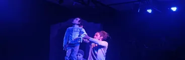 Denuncian a Universidad Católica de Concepción por censurar obra teatral basada en infancia de Silvio Rodríguez