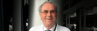 Médico de la CNI condenado como autor de homicidio de profesor se encuentra prófugo de la justicia
