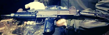 Carabineros han extraviado 150 armas en 10 años: perdieron incluso 5 pistolas ametralladoras