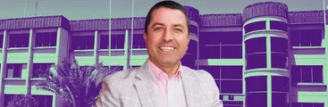 Municipalidad de Cabrero habría entregado 2 licitaciones a empresa del esposo de prima del Alcalde