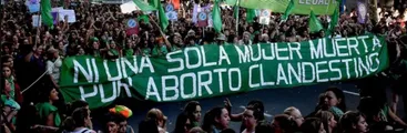 El movimiento feminista por el aborto y la extrema derecha como freno