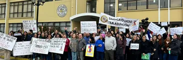 Talcahuano: Sindicato del liceo La Asunción cumple 3 días en huelga exigiendo reajuste salarial