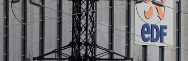 Francia completa la renacionalización de su mayor empresa de energía eléctrica
