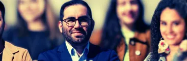 Presidente de Convergencia Social Biobío figura como abogado particular de acusado por disparar postones a menores