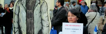 Marcha recorrió Valparaíso por secuestrados y detenidos desaparecidos en Operación Colombo