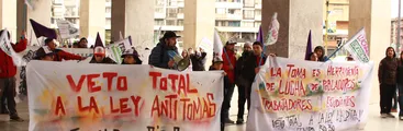 Pobladores marcharon a nivel nacional exigiendo a Boric el veto total de la ley Antitomas