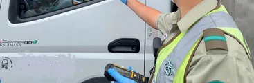 Un excarabinero y otro en servicio fueron detenidos como parte de banda dedicada al robo de camiones en Valparaíso