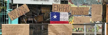 Más de 2 mil estudiantes sin establecimiento y 400 trabajadores despedidos: La crisis de la Educación Pública en Tiltil