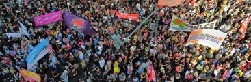 A pesar de las amenazas del Gobierno: Primera manifestación contra Milei se produjo a menos de dos semanas de asumir