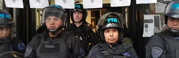 Argentina: Operativos policiales en los espacios laborales tras despidos masivos