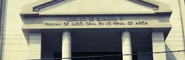 Tres "coyotes" detenidos en Arica por tráfico de migrantes