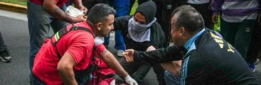 Brutalidad policial a la chilena: Milei reprime violentamente manifestación de jubilados