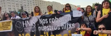 Adopciones ilegales continúan con un modus operandi que data de los años ‘50