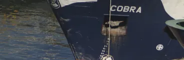 Hallan restos metálicos triturados de la "Bruma" en el fondo del lugar del impacto: Exigen llevar al "Cobra" a dique seco para más peritajes