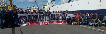 "La ignorancia es atrevida": Unión Portuaria responde al intento de bancada PPD de extender el turno laboral a 12 horas