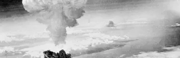 80 años de la bomba atómica sobre Nagasaki: El infierno contra población civil que desató EEUU para dar comienzo a la Guerra Fría y poner fin a la Segunda Guerra Mundial