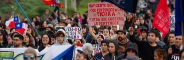A casi cinco meses del megaincendio: marcha de Penco a Lirquén ante votación de minera de tierras raras