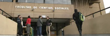 FACSO bajo la lupa: Denuncias apuntan a irregularidades administrativas en Universidad de Chile