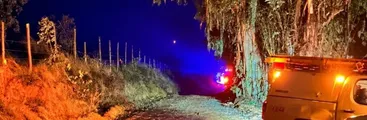 Trabajador de empresa contratista de CGE permanece desaparecido tras ser arrastrado por estero en Curepto