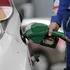 Economías asiáticas racionan el combustible y la medida comienza a llegar a Europa