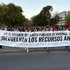 Mil quinientos pobladores protestan en Santiago para exigir al gobierno reponer el gasto público en vivienda social
