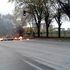 Levantan barricadas frente al Club Hípico en apoyo a los presos de la Operación Huracán