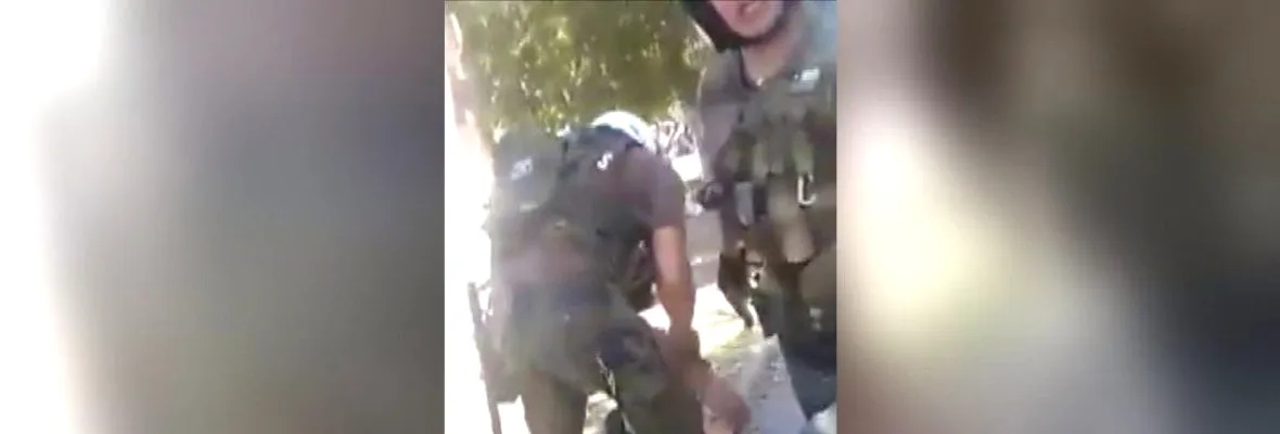 Desvincularon a Carabineros que golperon y asfixiaron a transeúnte que defendió a su perro por patada de motorista